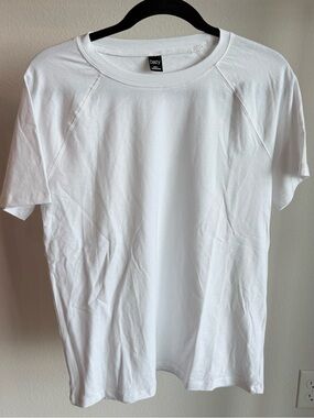 Dazy Men's Short Sleeve Crew Neck T-Shirt in White